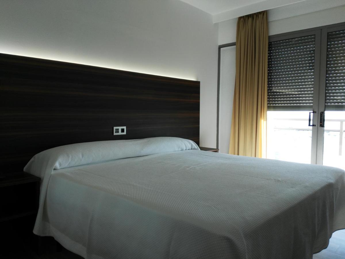Hotel Ribera Сантяго де ла Рибейра Екстериор снимка