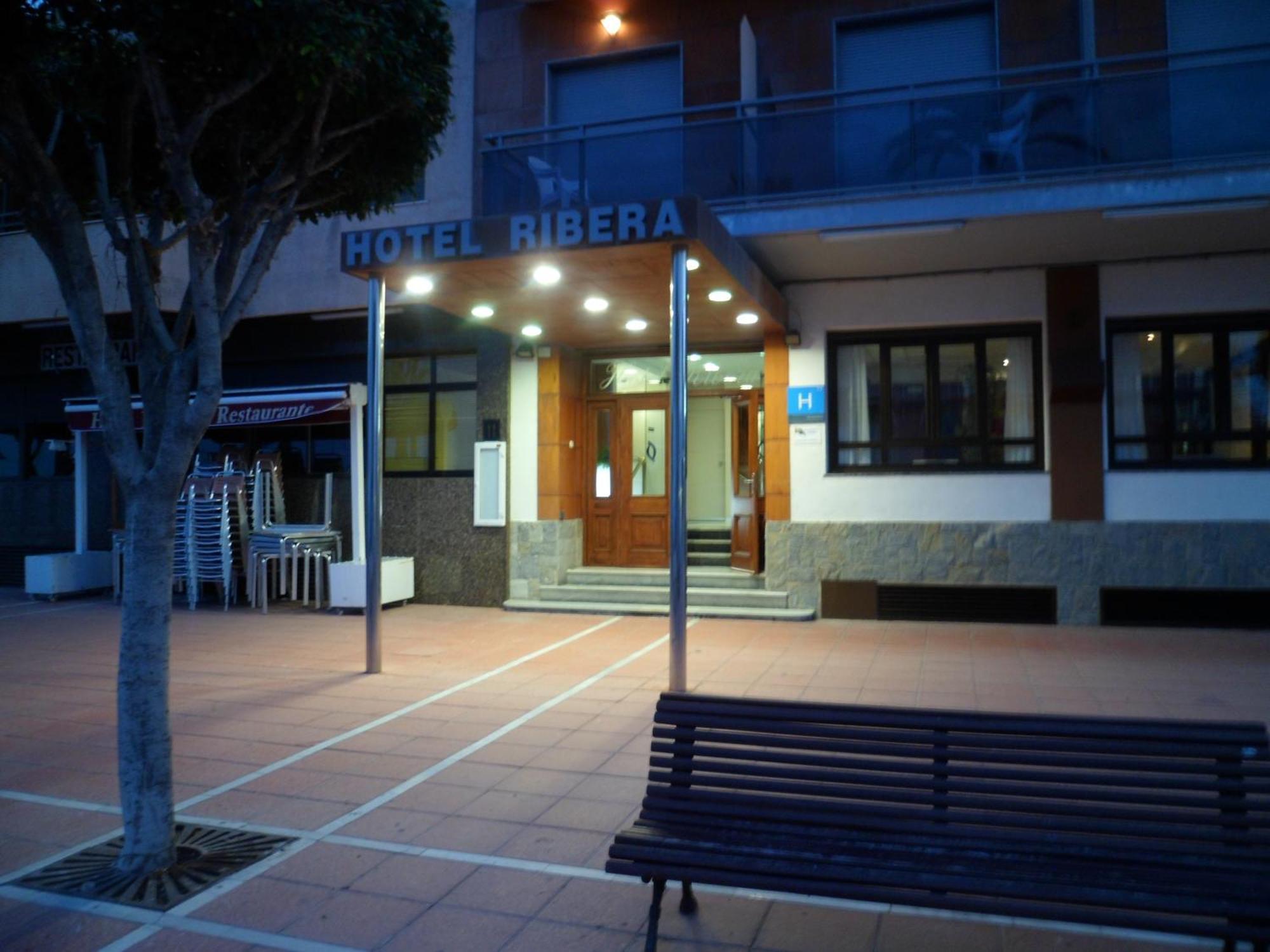 Hotel Ribera Сантяго де ла Рибейра Екстериор снимка