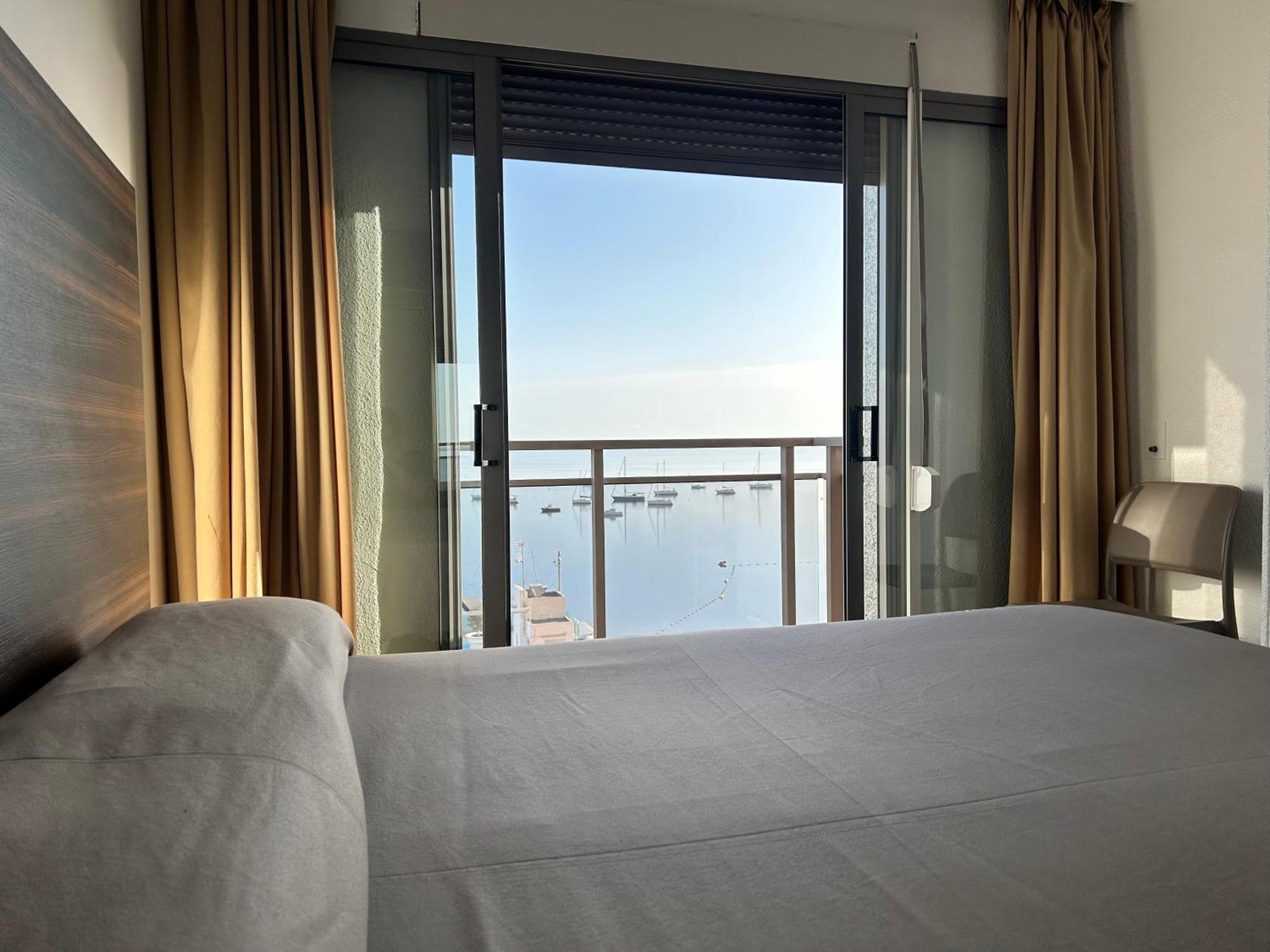 Hotel Ribera Сантяго де ла Рибейра Екстериор снимка