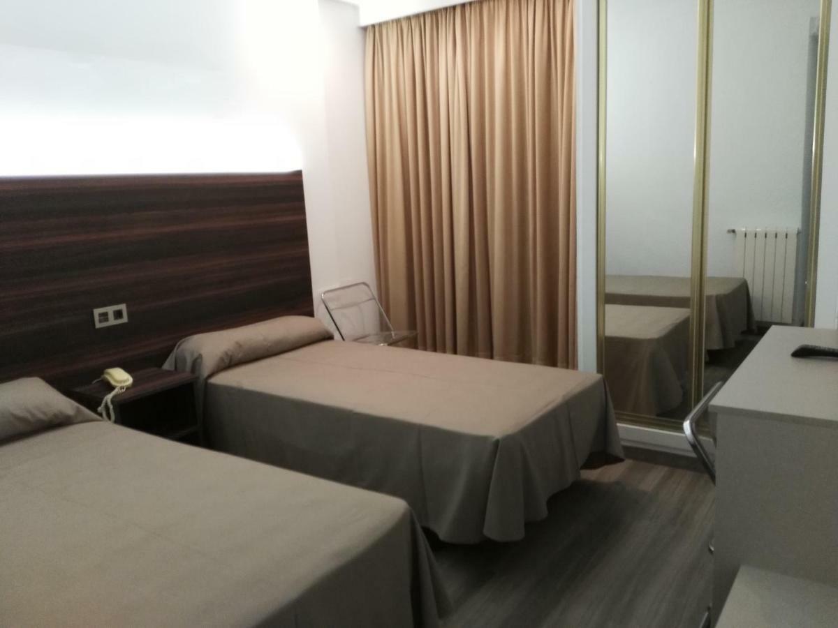 Hotel Ribera Сантяго де ла Рибейра Екстериор снимка