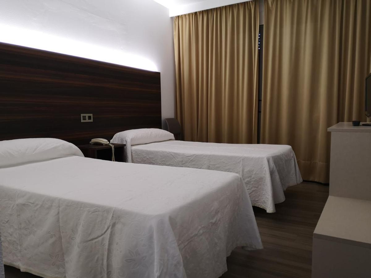 Hotel Ribera Сантяго де ла Рибейра Стая снимка